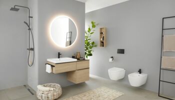 2023 IConBathroomwithlay OnwashbasinwhitemattWCwall HungwhitemattBidetwall HungwhitemattOptionMirrorRound90lighton 1 Geberit Dam Media Large